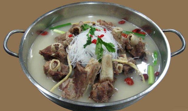 定安黑豬骨頭湯